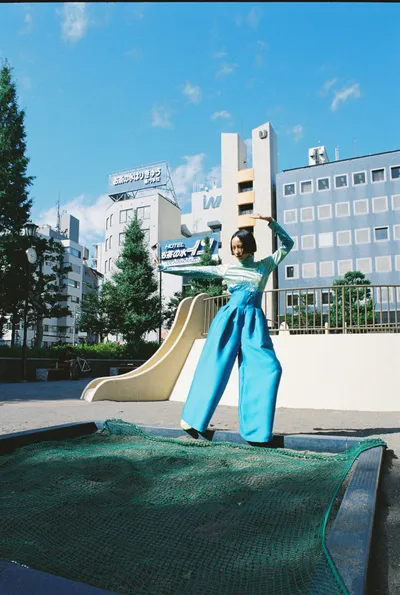 スタジオ撮影：モデル撮影の様子